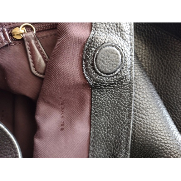 Coach Black Leather Shoulder Bag with Gold 'C' Front Accent - Picture 10 of 10